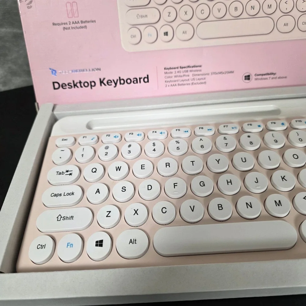 TechRebellion Wireless Desktop Keyboard Retro Round Key Student Tech Open Box